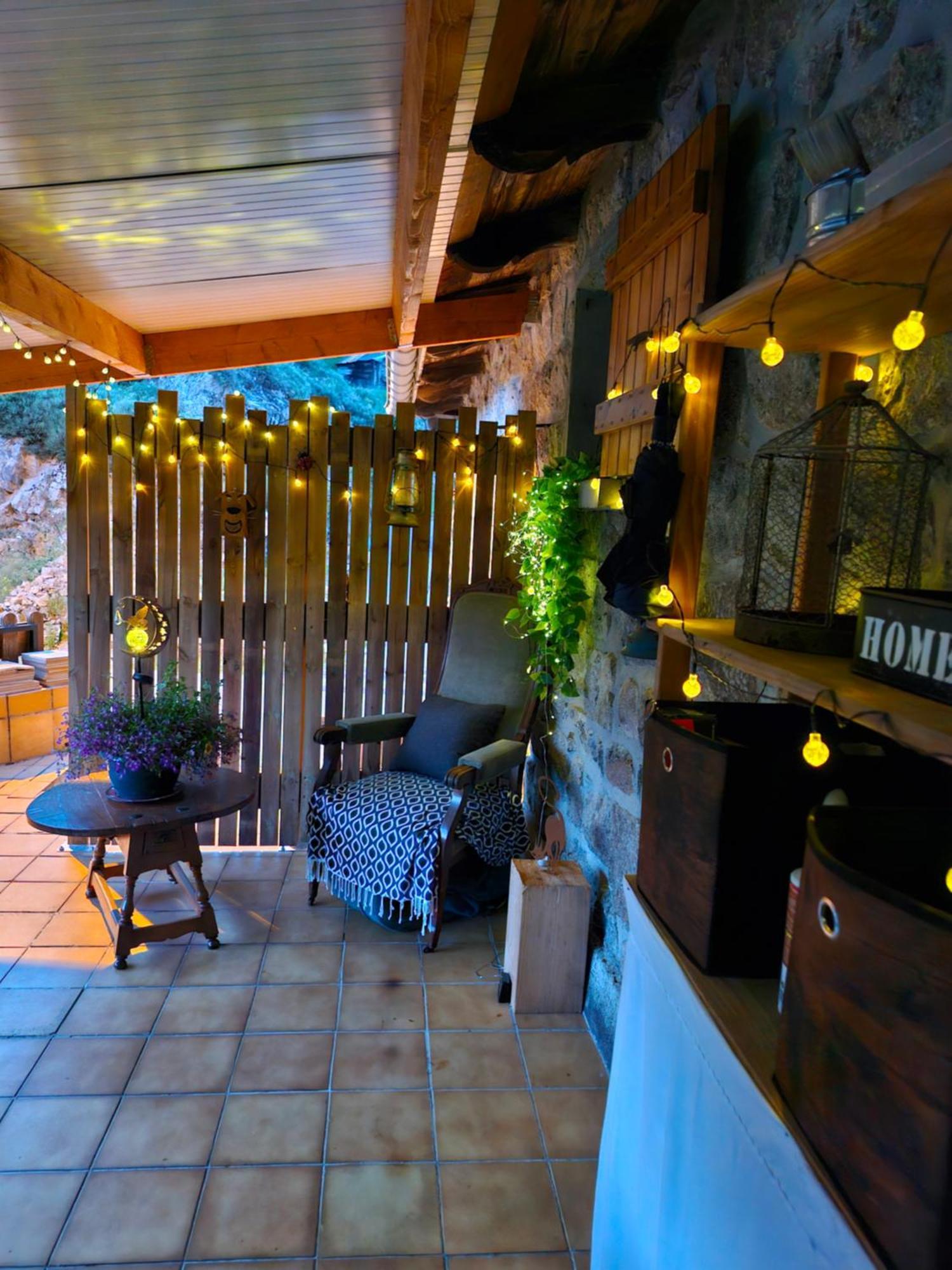 La Cabane Des Lucioles Saint-Julien-Boutieres Eksteriør bilde